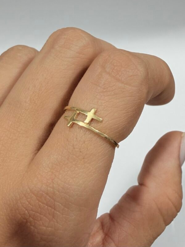 Anillo de cruz T:7 1gr