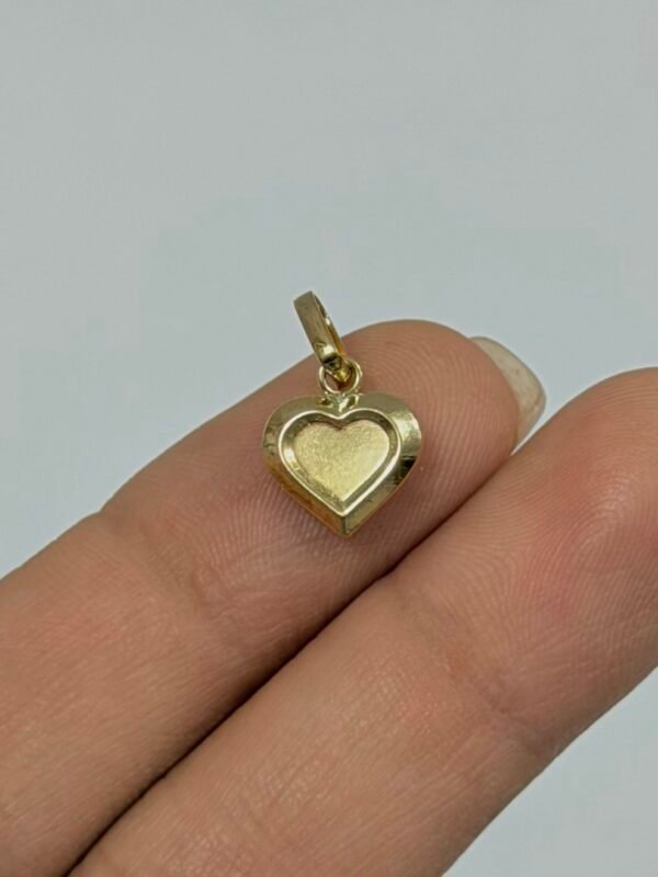 Dije de corazón